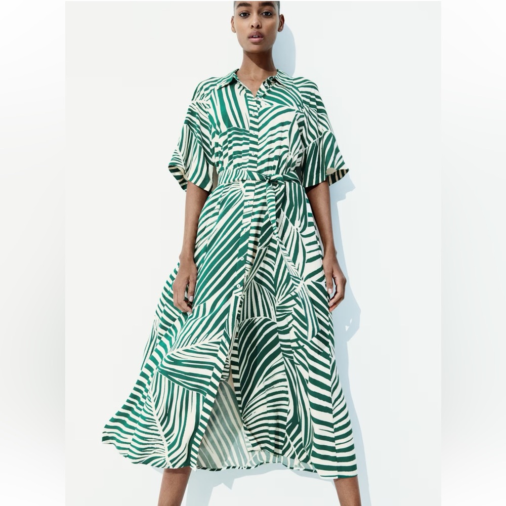 H&M Green and Cream Patterned Maxi Dress
